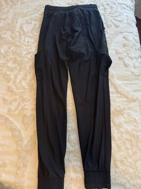 Women's Black Cargo Joggers - Comfortable Elastic Waist